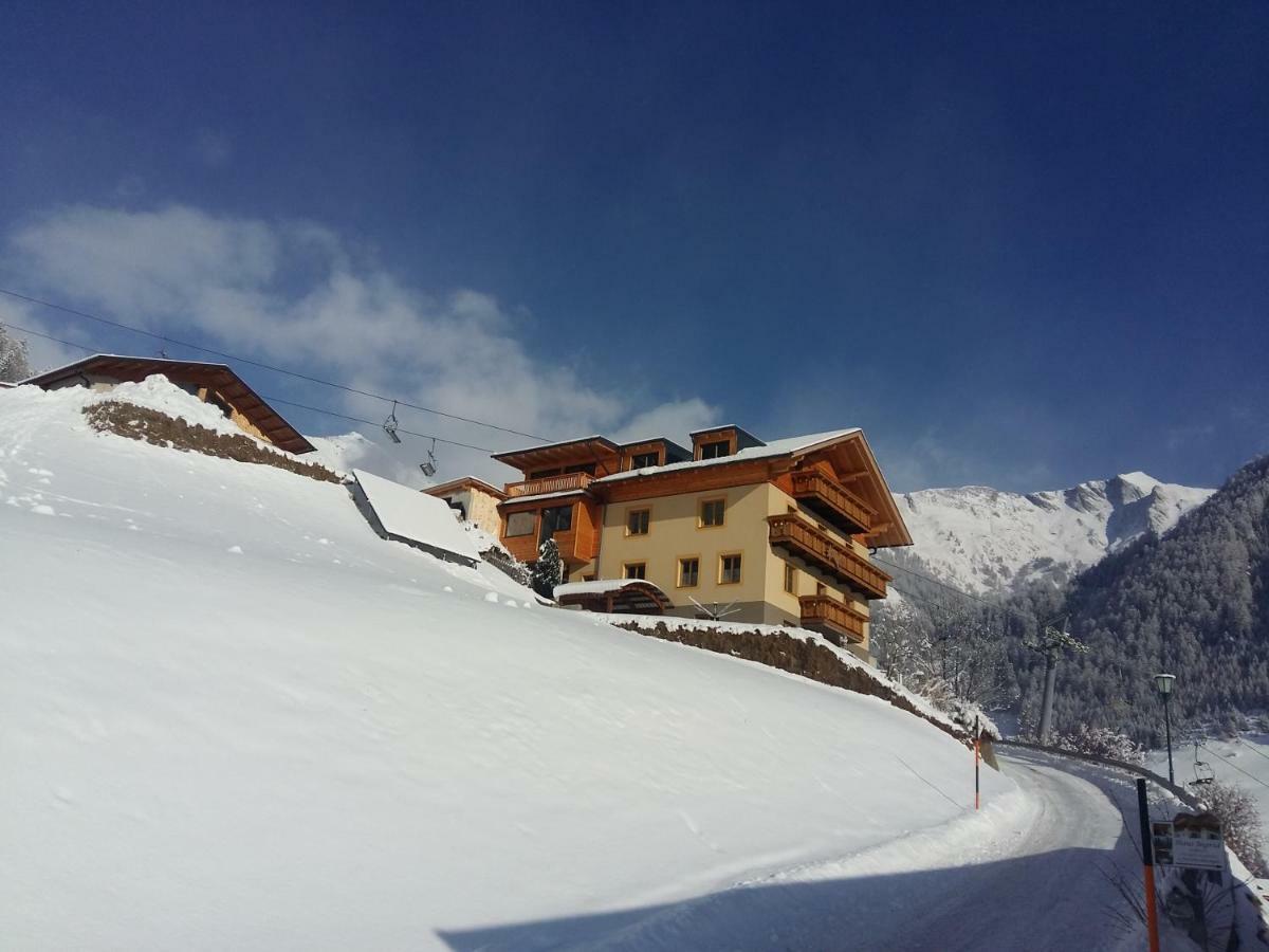 Gaestehaus Hanser Kals am Grossglockner Exterior photo